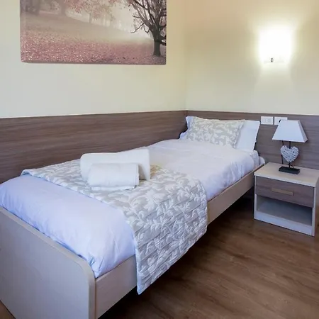 Bed and breakfast Treviso Rooms 2*